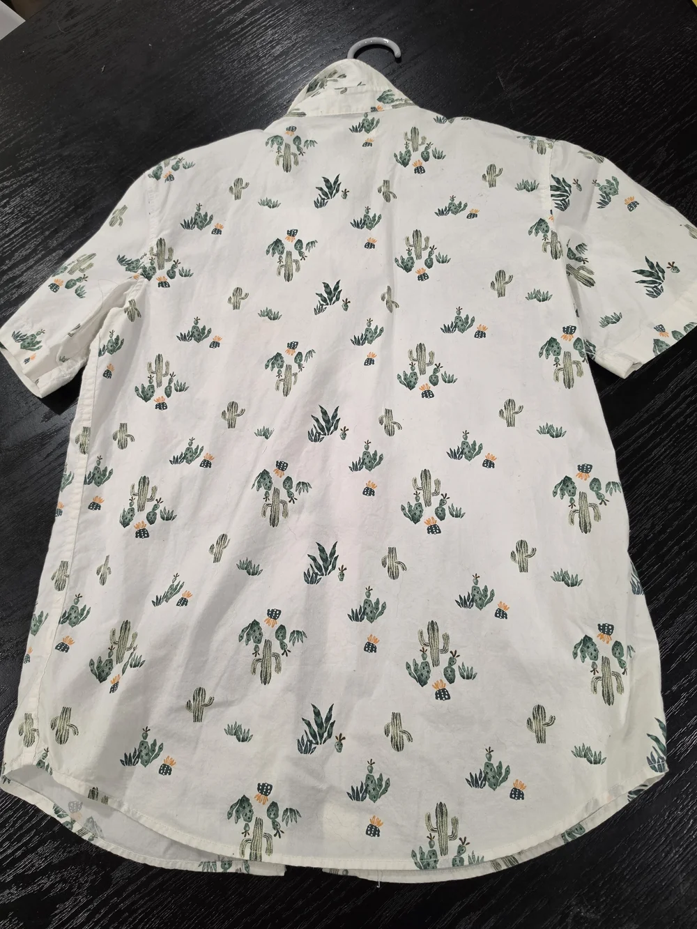 Old Navy White Short-Sleeve Button-Down with Green Cactus Print
